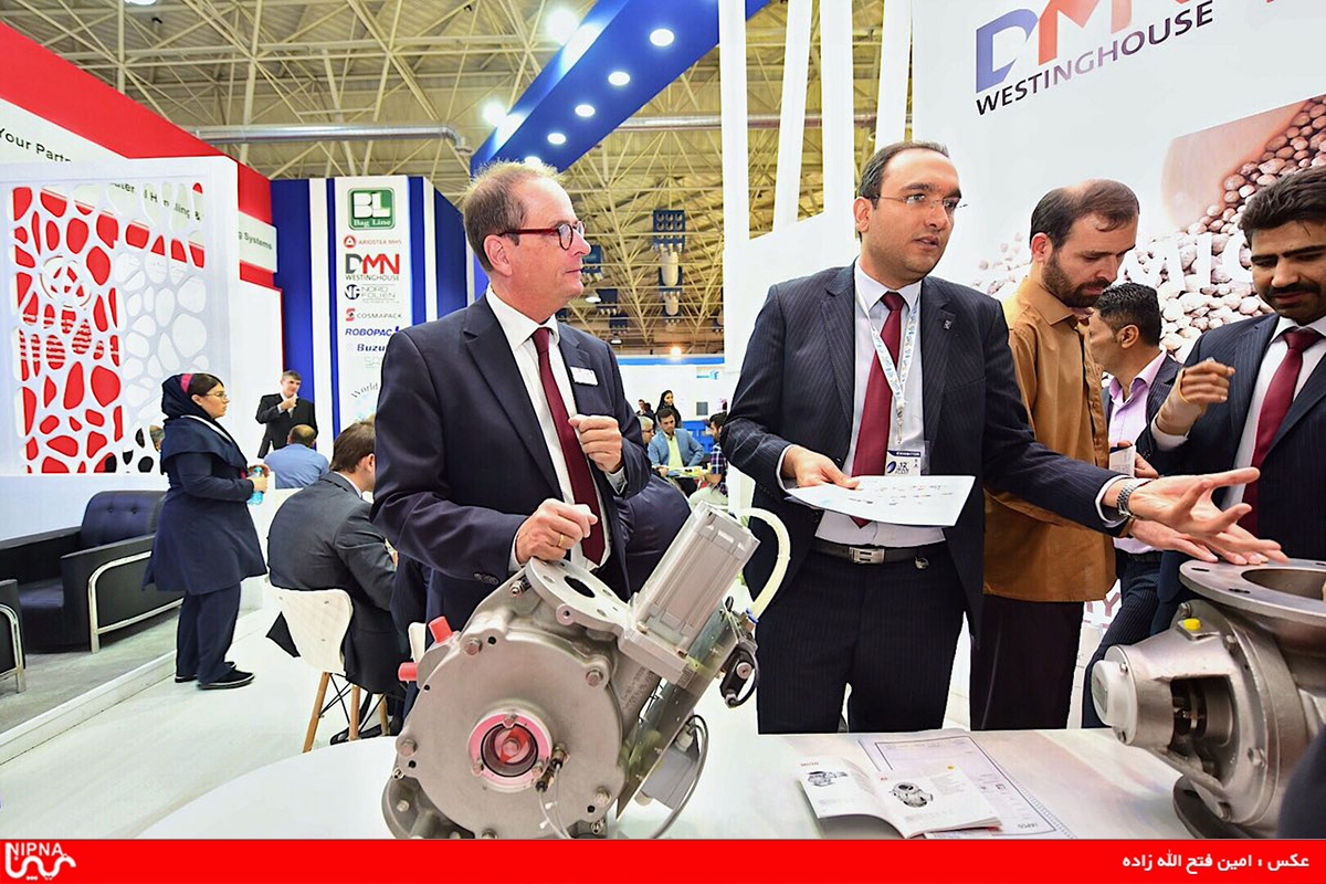 سومین روز برگزاری دوازدهمین نمایشگاه بین المللی ایران پلاست  -97/7/4 25