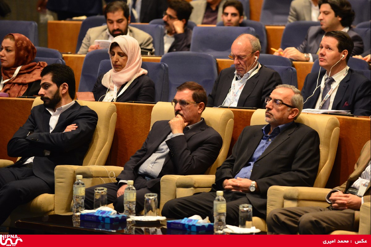 اولین روز برگزاری چهارمین کنگره راهبردی و نمایشگاه نفت و نیرو-97/7/24 6