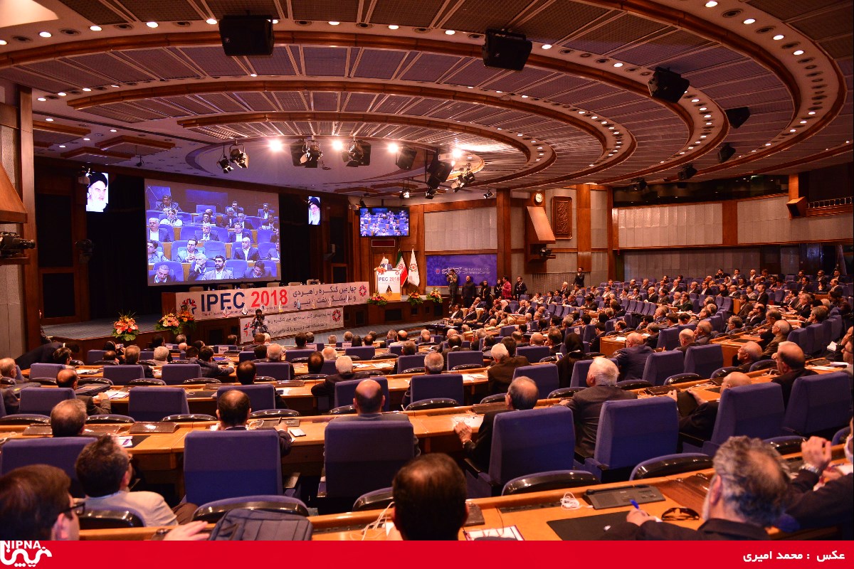 اولین روز برگزاری چهارمین کنگره راهبردی و نمایشگاه نفت و نیرو-97/7/24 18