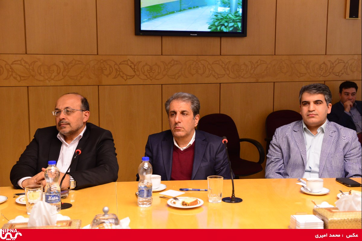 نشست معاون وزیر نفت با مدیرعامل و مدیران ارشد شرکت صنایع پتروشیمی خلیج فارس – 97/9/24 22