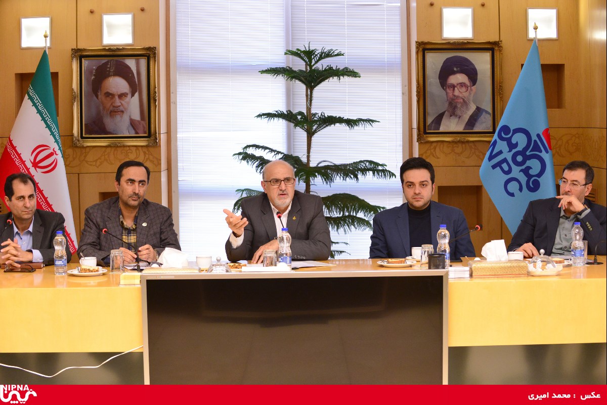 نشست معاون وزیر نفت با مدیرعامل و مدیران ارشد شرکت صنایع پتروشیمی خلیج فارس – 97/9/24 25