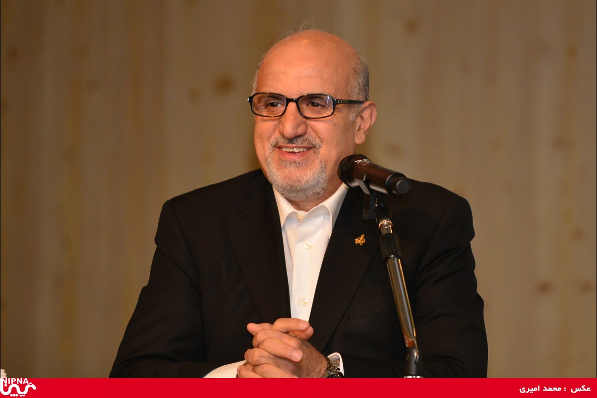 آئین تکریم و تجلیل از خدمات شایسته و ارزنده دکتر نوروز زاده مدیرعامل پیشین شرکت ملی صنایع پتروشیمی- 97/10/3 14