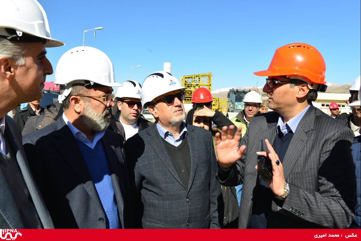 بازدید معاون وزیر نفت و مدیرعامل شرکت ملی صنایع پتروشیمی از طرح پتروشیمی لردگان-97/11/2 17