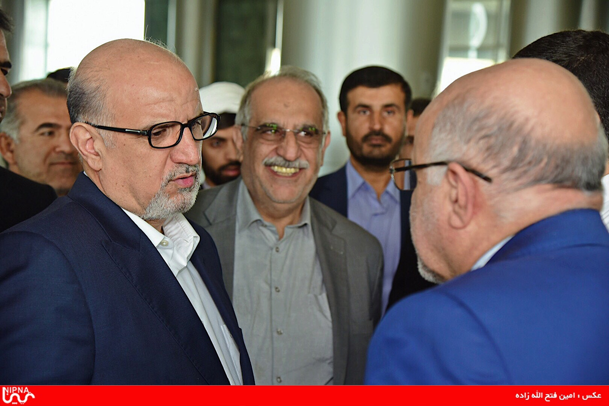 بازدید وزیر نفت و مدیرعامل شرکت ملی صنایع پتروشیمی از منطقه انرژی بر پارسیان-97/11/4 2