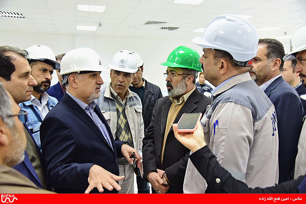 مدیرعامل شرکت ملی صنایع پتروشیمی، با هدف تسریع در توسعه و تکمیل طرح های فعال پتروشیمی، از واحد الفین و گوگردزدایی پتروشیمی ایلام بازدید کرد-97/11/10 36