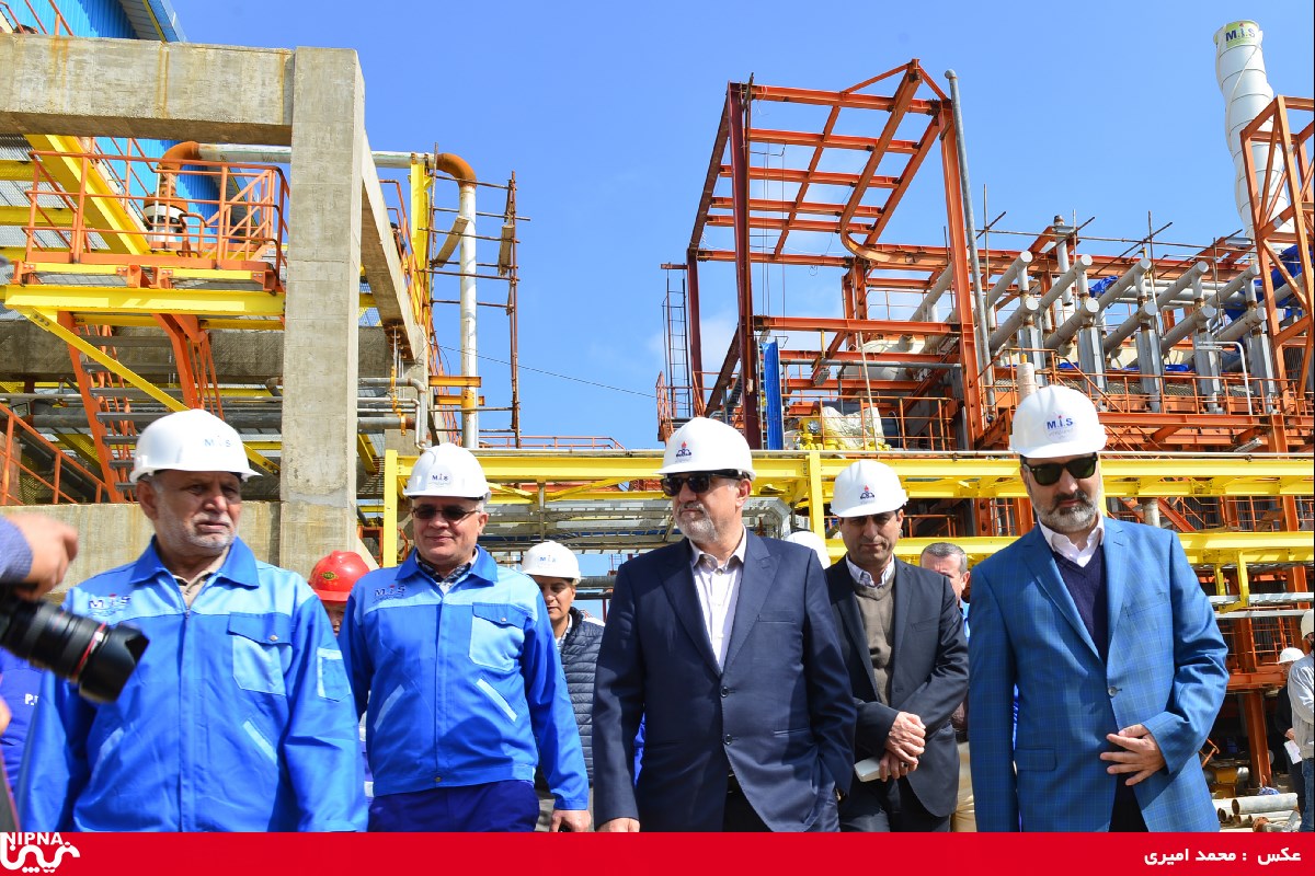 بازدید معاون وزیر نفت  و مدیرعامل شرکت ملی صنایع پتروشیمی از طرح پتروشیمی مسجد سلیمان -97/11/24 14