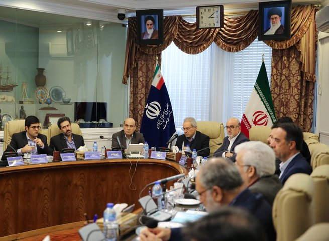 جلسه مجمع عمومی عادی شرکت ملی صنایع پتروشیمی 17