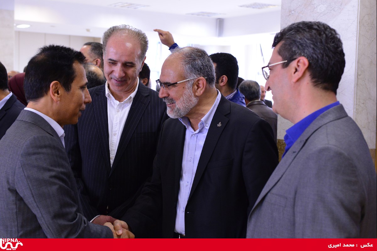 دیدار نوروزی مدیر عامل شرکت ملی صنایع پتروشیمی با مدیران و کارکنان 46