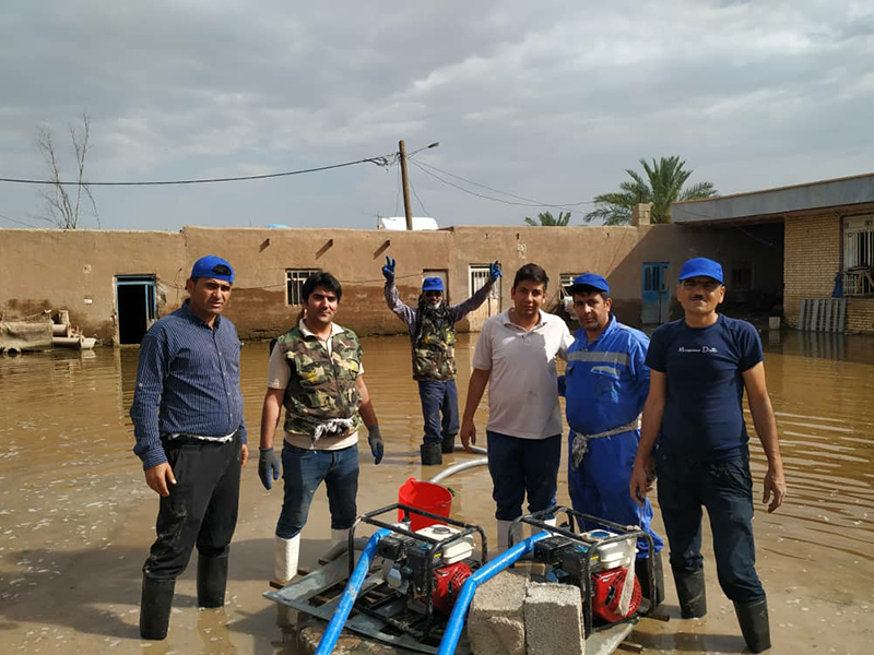 تداوم امداد رسانی بسیجیان صنعت پتروشیمی به سیل زدگان (تصاویر ارسالی روابط عمومی پازارگاد) 4