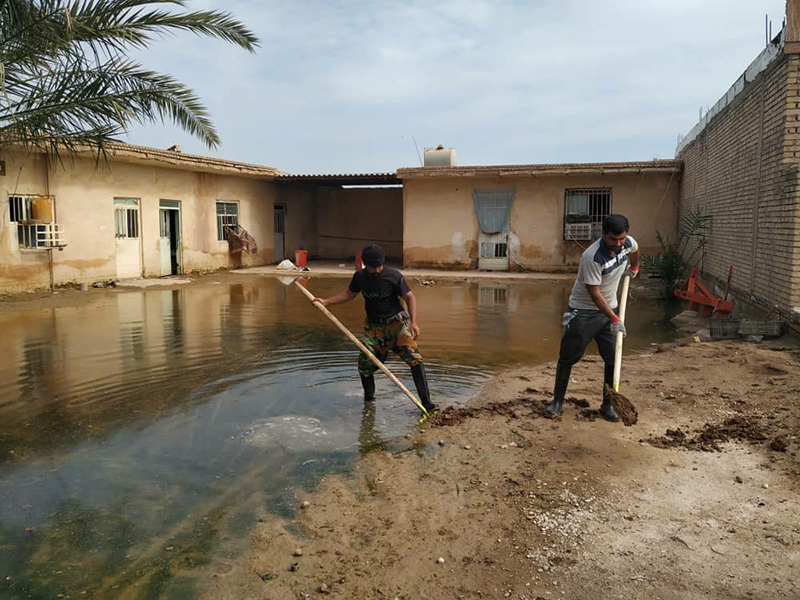 تداوم امداد رسانی بسیجیان صنعت پتروشیمی به سیل زدگان (تصاویر ارسالی روابط عمومی پازارگاد) 7