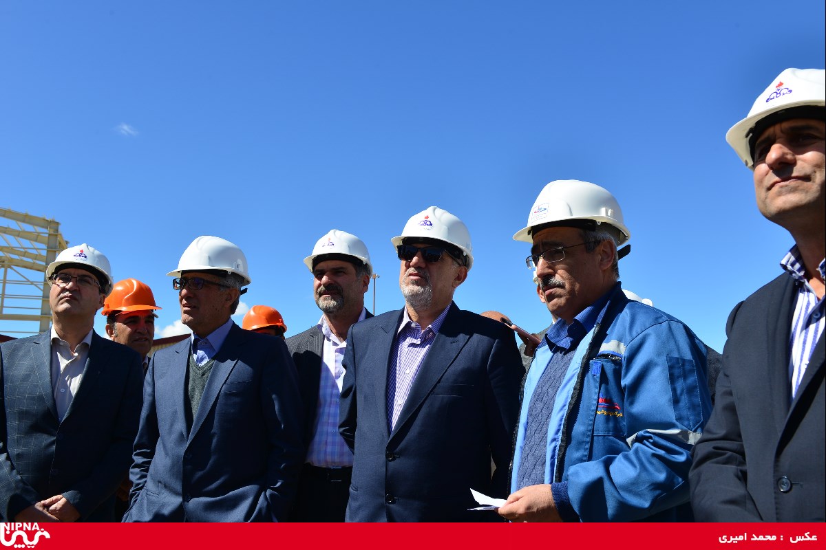 بازدید معاون وزیر نفت و مدیرعامل شرکت ملی صنایع پتروشیمی از روند  پیشرفت طرح پتروشیمی میاندوآب – 98/2/4 7