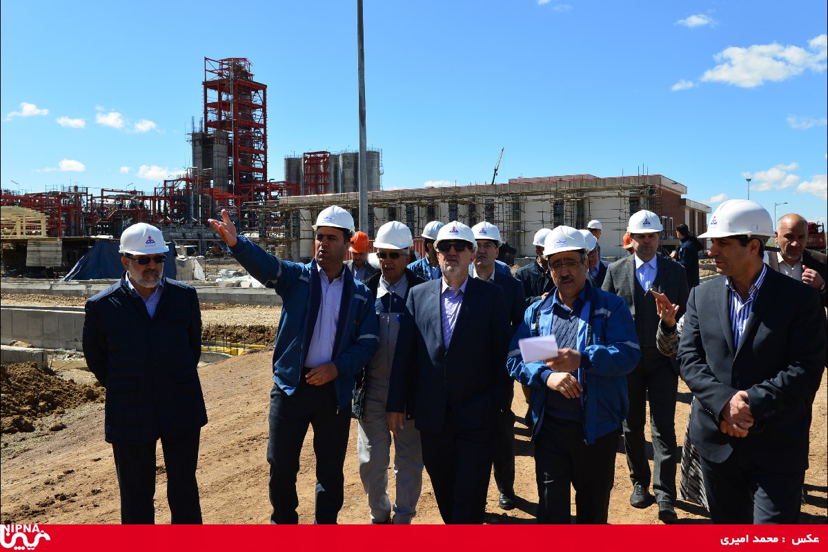 بازدید معاون وزیر نفت و مدیرعامل شرکت ملی صنایع پتروشیمی از روند  پیشرفت طرح پتروشیمی میاندوآب – 98/2/4 18