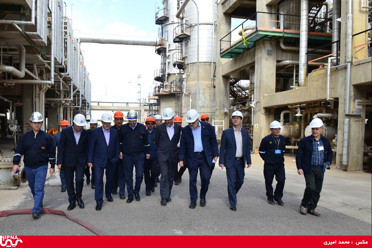 بازدید مهندس محمدی  و هیات همراه از مجتمع پتروشیمی تبریز-98/2/4 7