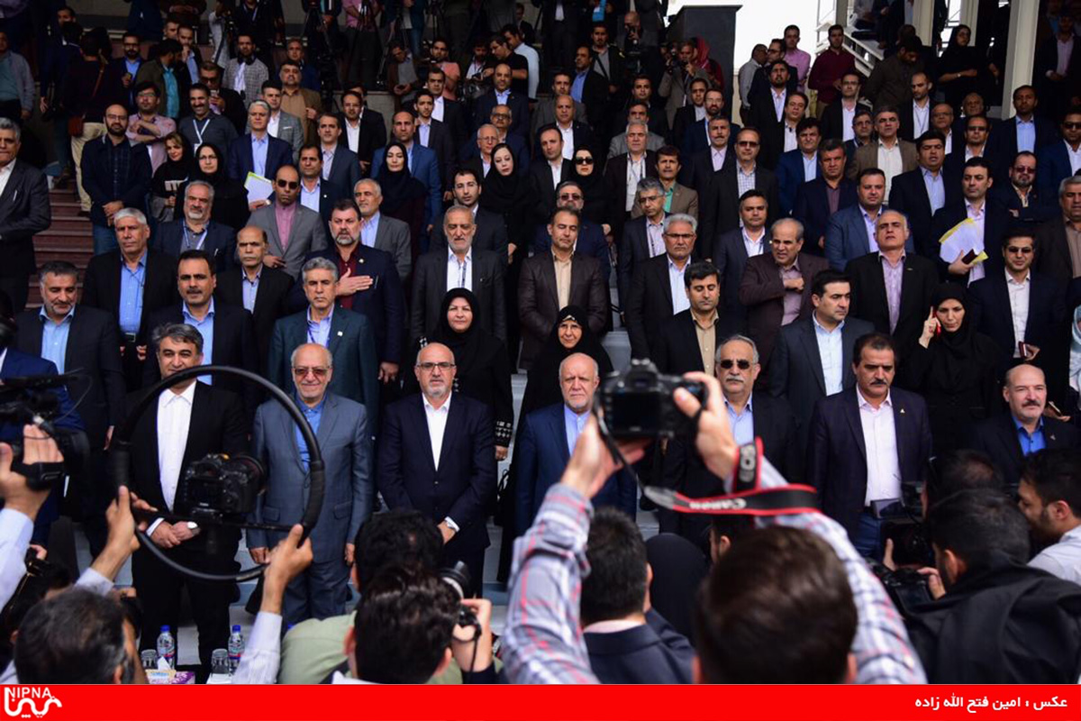 آئین افتتاحیه بیست و چهارمین نمایشگاه بین المللی نفت، گاز، پالایش و پتروشیمی – 98/2/11 14