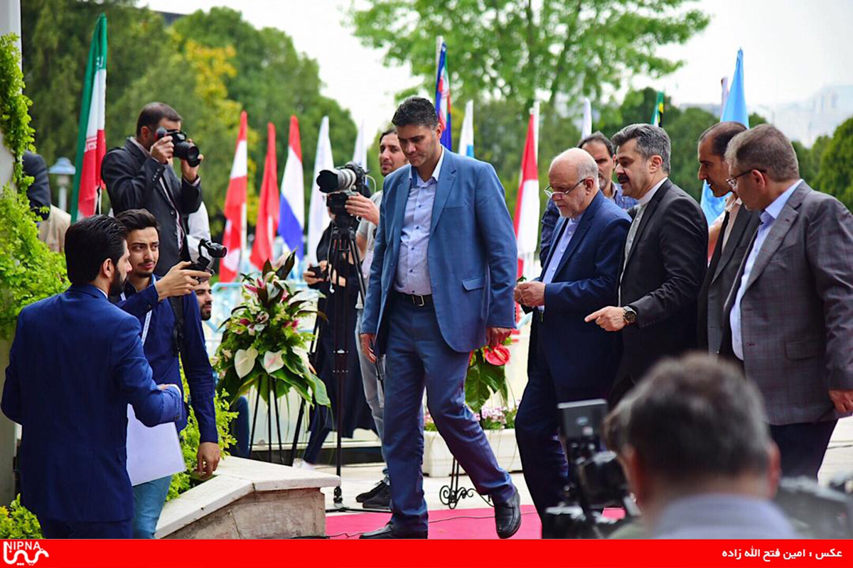 آئین افتتاحیه بیست و چهارمین نمایشگاه بین المللی نفت، گاز، پالایش و پتروشیمی – 98/2/11 47