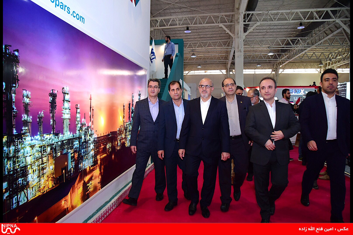 دومین روز برگزاری بیست و چهارمین نمایشگاه بین المللی نفت، گاز، پالایش و پتروشیمی – 98/2/11 38