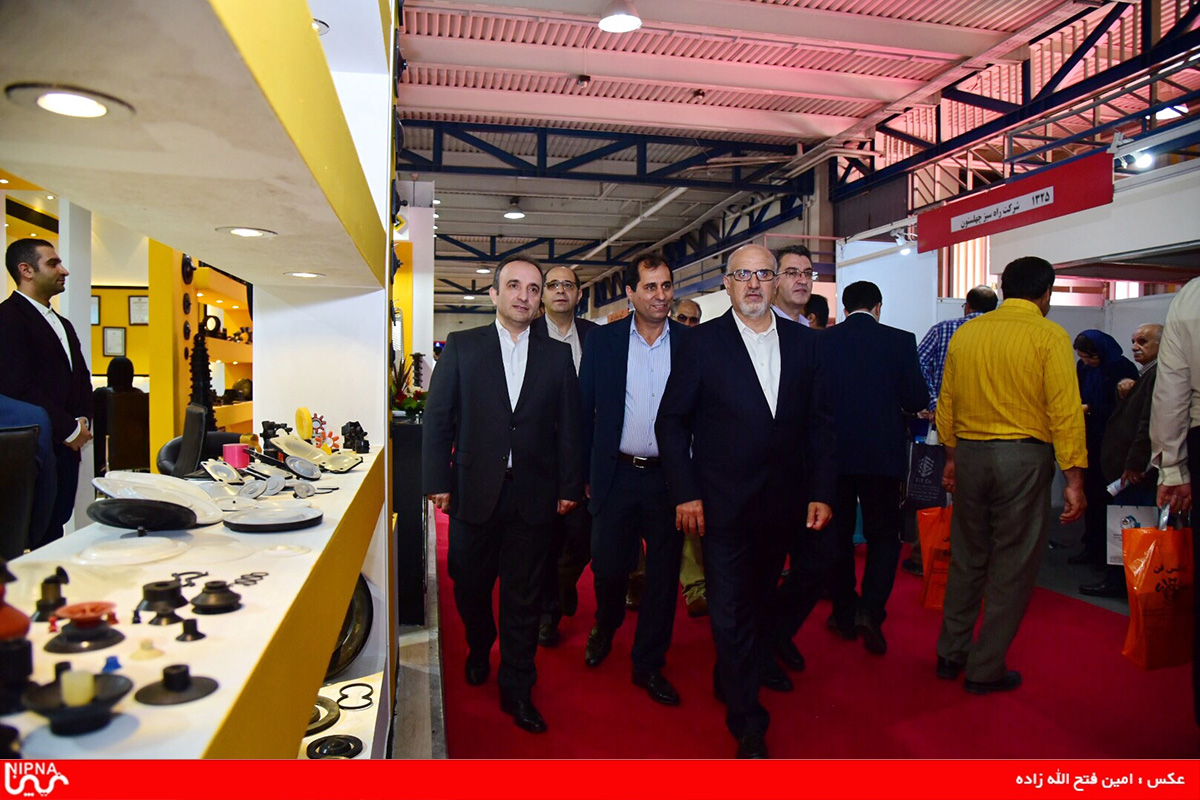 دومین روز برگزاری بیست و چهارمین نمایشگاه بین المللی نفت، گاز، پالایش و پتروشیمی – 98/2/11 49