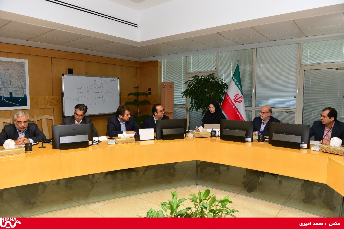 دومین جلسه پیشرفت طرح های اولویت دار صنعت پتروشیمی -98/2/28 4