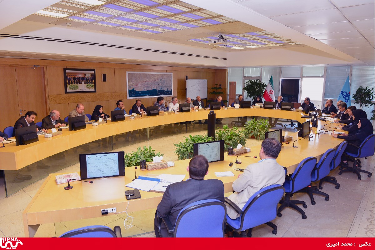 دومین جلسه پیشرفت طرح های اولویت دار صنعت پتروشیمی -98/2/28 28