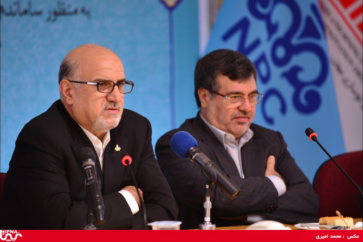 امضای دومین تفاهم نامه همکاری مابین شرکت ملی صنایع پتروشیمی و ایمیدرو- 98/3/20 10