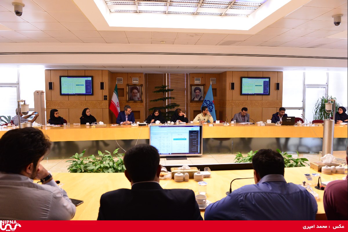 جلسه گردهمایی رؤسای محیط زیست صنعت پتروشیمی – 98/3/29 6