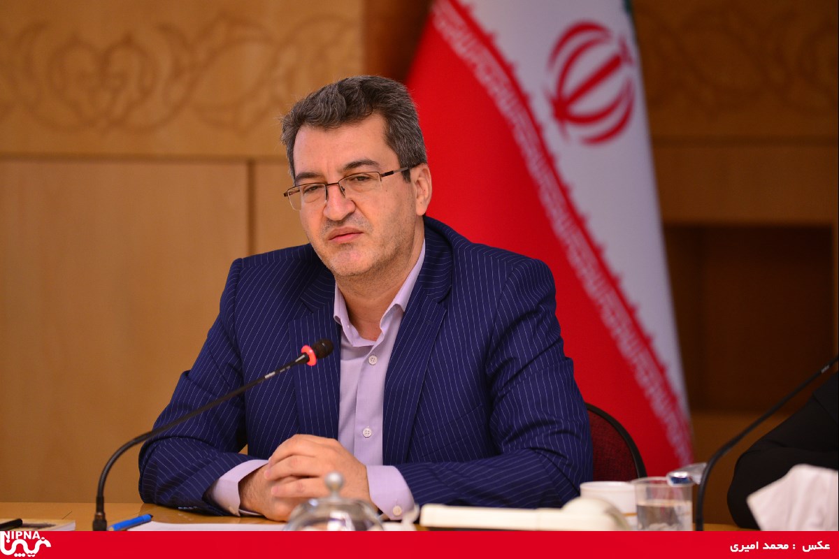 جلسه گردهمایی رؤسای محیط زیست صنعت پتروشیمی – 98/3/29 17