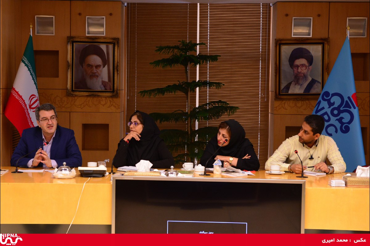 جلسه گردهمایی رؤسای محیط زیست صنعت پتروشیمی – 98/3/29 19