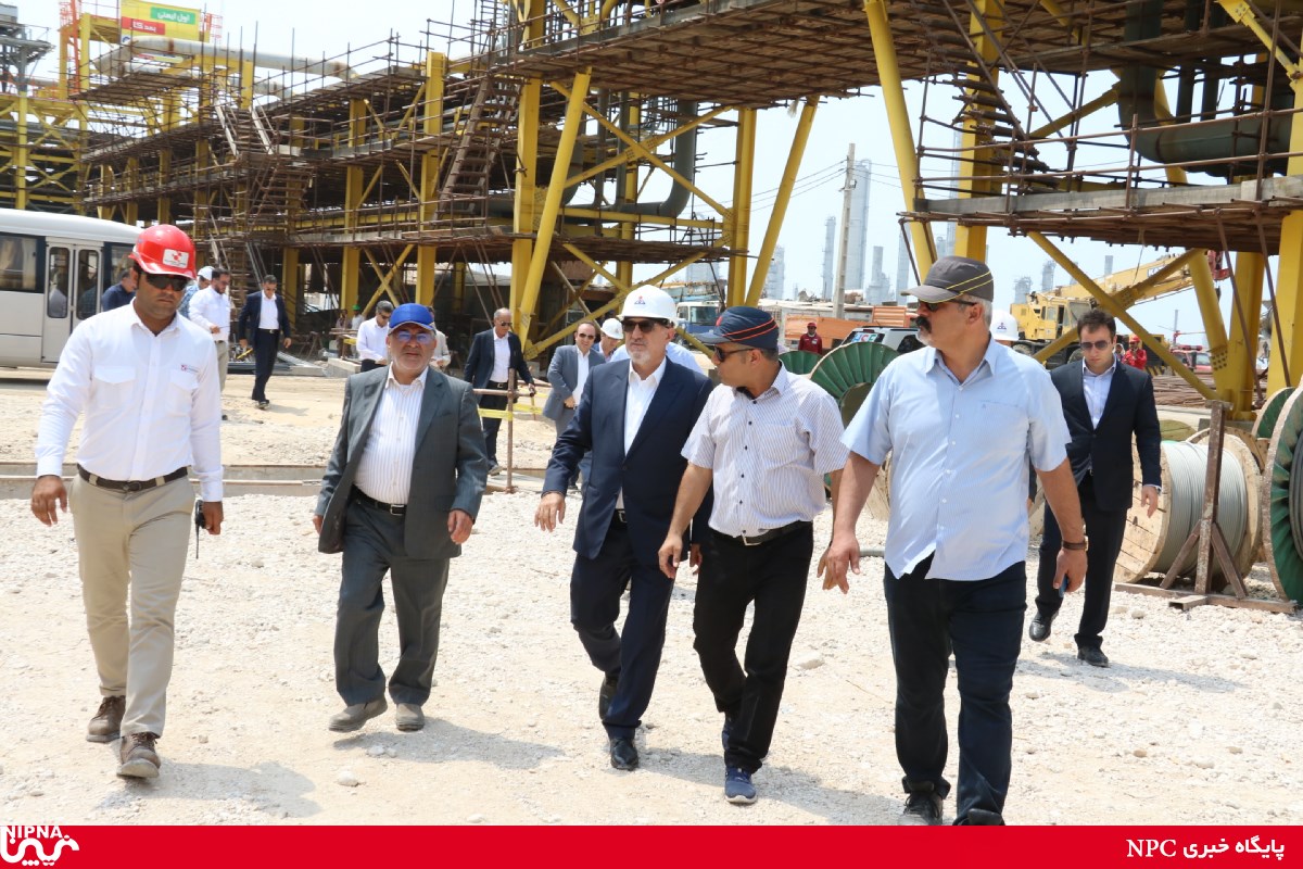 بازدید معاون وزیر نفت و مدیر عامل شرکت ملی صنایع پتروشیمی از طرح های استحصال اتان شرکت پالایش پارسیان سپهر، واحد متانول پتروشیمی بوشهر و متانول کاوه-98/4/12 2