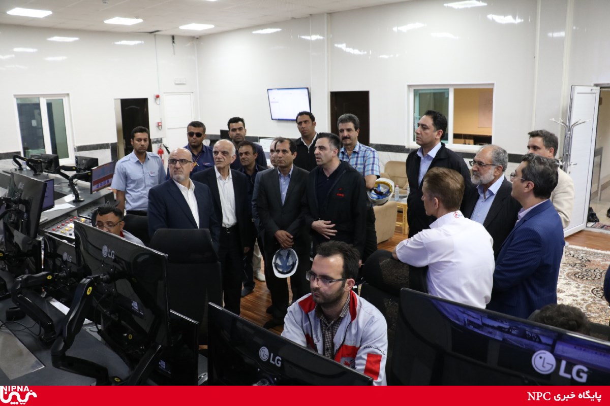 بازدید معاون وزیر نفت و مدیر عامل شرکت ملی صنایع پتروشیمی از طرح های استحصال اتان شرکت پالایش پارسیان سپهر، واحد متانول پتروشیمی بوشهر و متانول کاوه-98/4/12 20