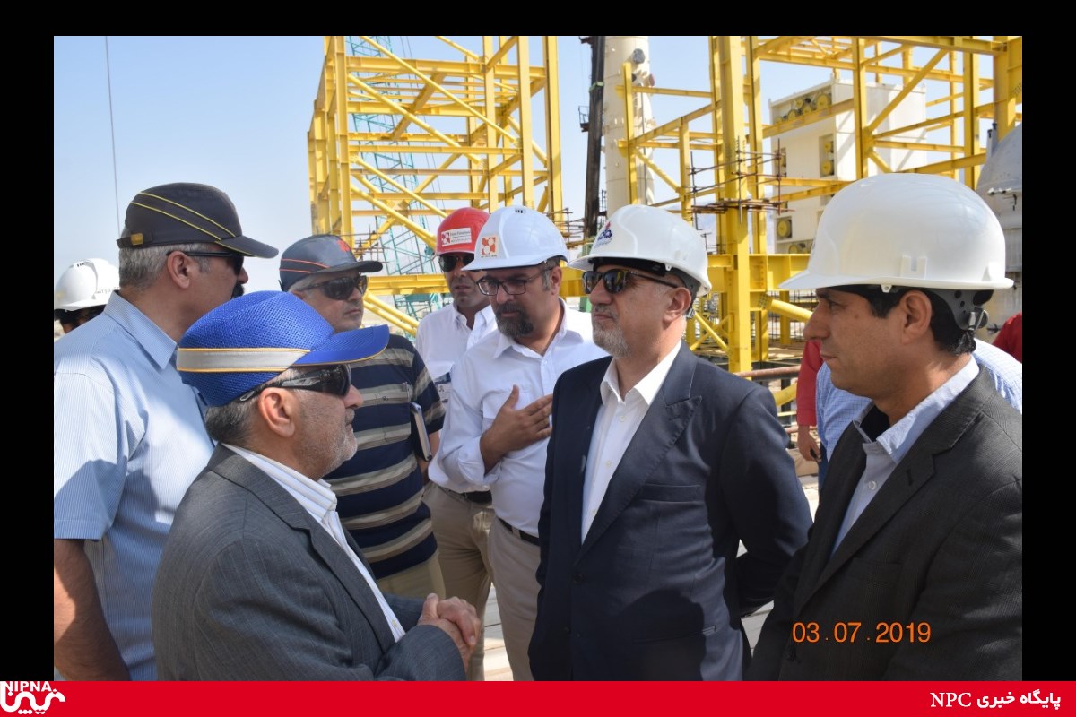 بازدید معاون وزیر نفت و مدیر عامل شرکت ملی صنایع پتروشیمی از طرح های استحصال اتان شرکت پالایش پارسیان سپهر، واحد متانول پتروشیمی بوشهر و متانول کاوه-98/4/12 22