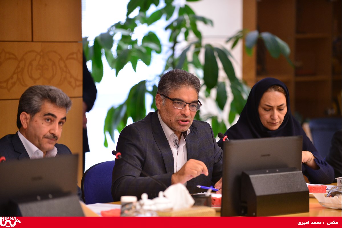 مجمع عمومی سالیانه سازمان منطقه ویژه اقتصادی پتروشیمی – 98/4/17 24