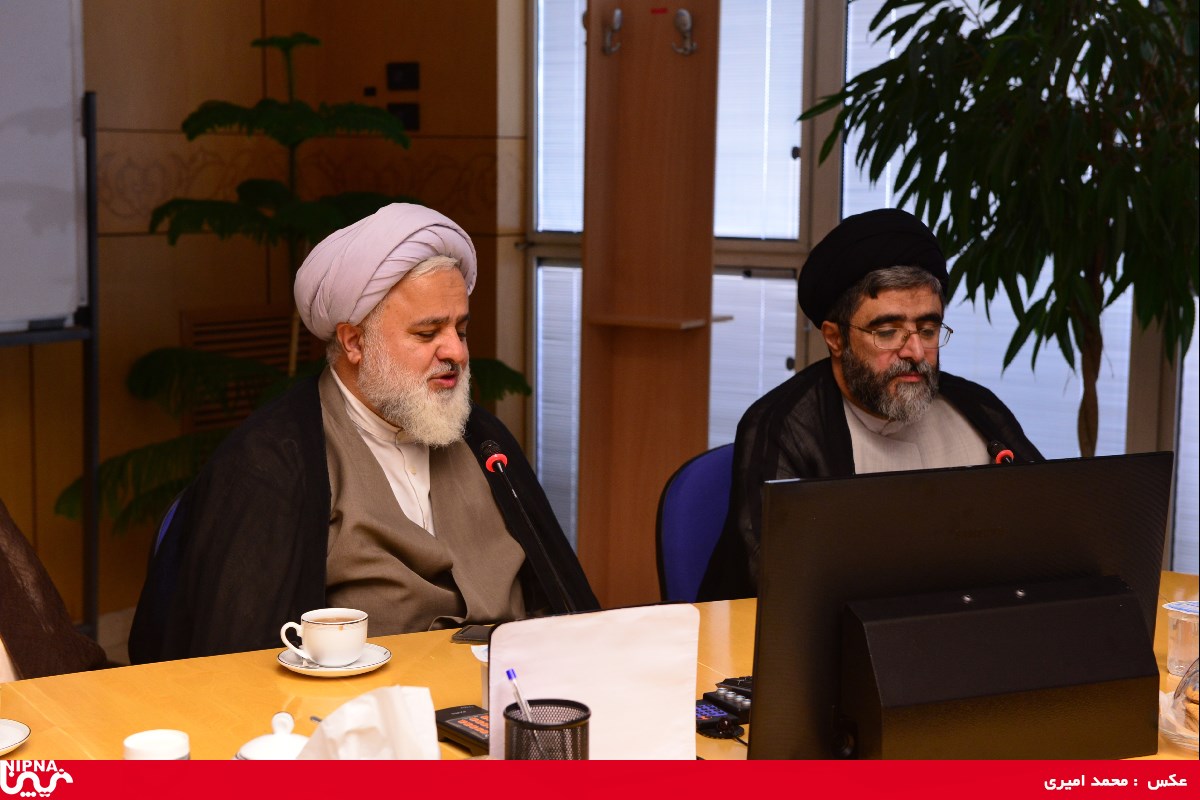 آئین تکریم و معارفه رئیس شورای اقامه نماز و امور روحانیون شرکت ملی صنایع پتروشیمی – 98/4/19 10