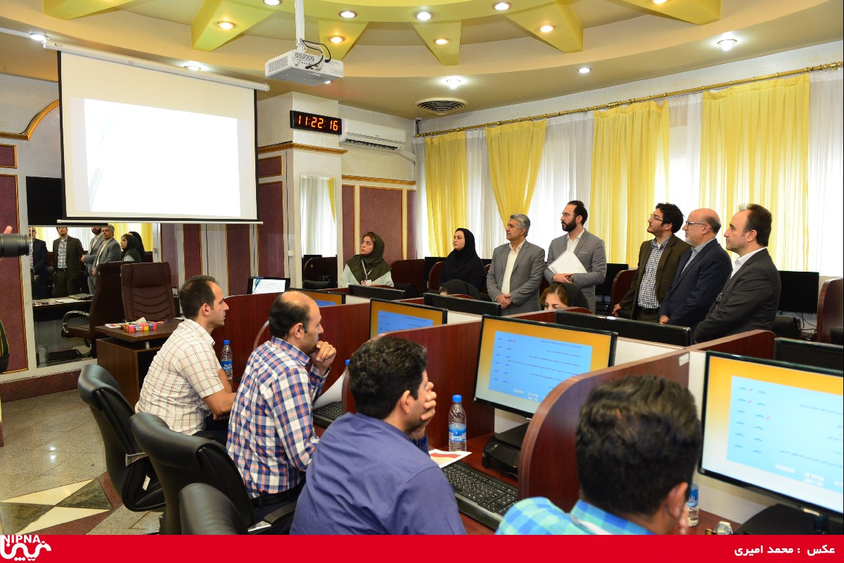 بازدید مدیرعامل شرکت ملی صنایع پتروشیمی  از مرکز توسعه مدیریت صنعت نفت-98/5/1 5