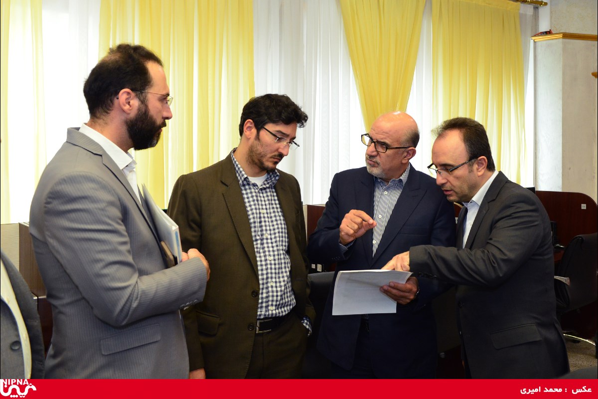 بازدید مدیرعامل شرکت ملی صنایع پتروشیمی  از مرکز توسعه مدیریت صنعت نفت-98/5/1 7