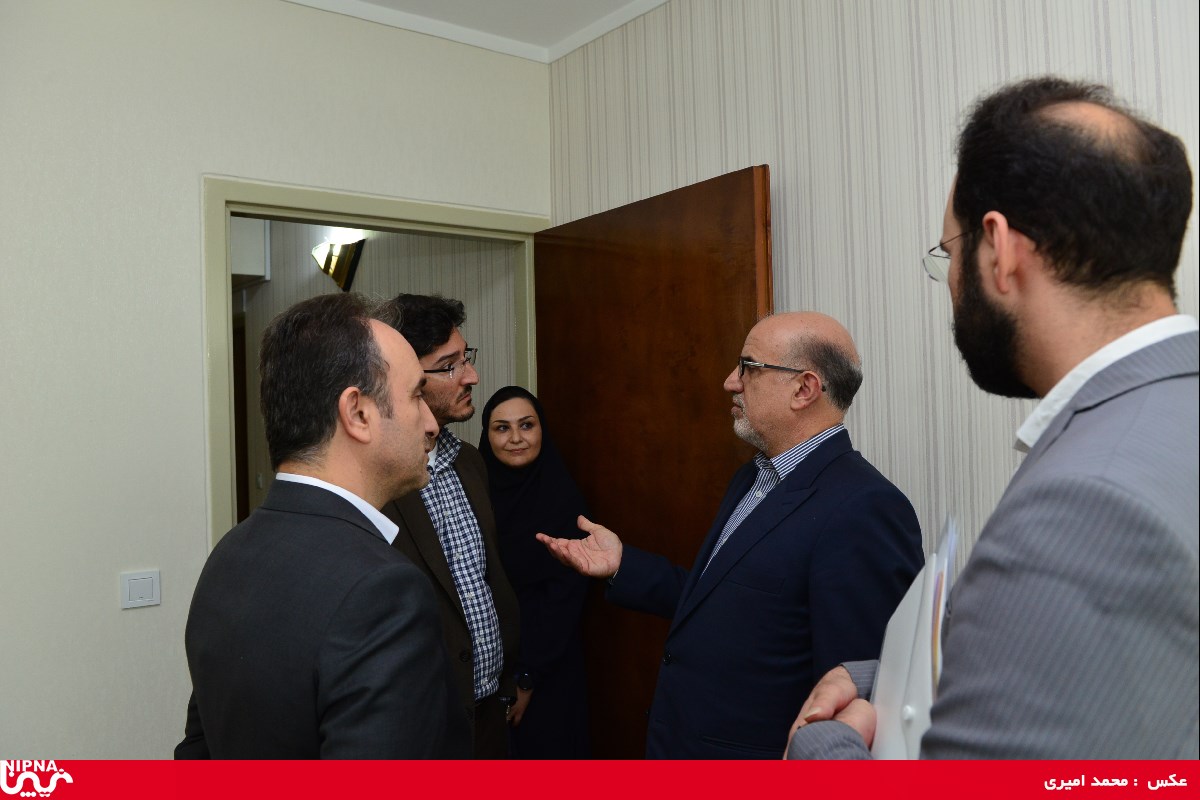 بازدید مدیرعامل شرکت ملی صنایع پتروشیمی  از مرکز توسعه مدیریت صنعت نفت-98/5/1 21