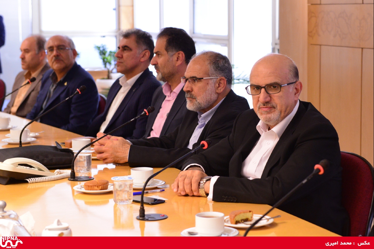 آئین گرامیداشت و تجلیل از آزادگان سرافراز صنعت پتروشیمی- 98/5/27 10