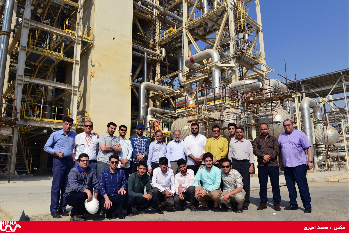 بازدید اساتید و دانشجویان دانشگاه امام صادق(ع) از طرح ها و مجتمع های پتروشیمی عسلویه 98/6/5 4