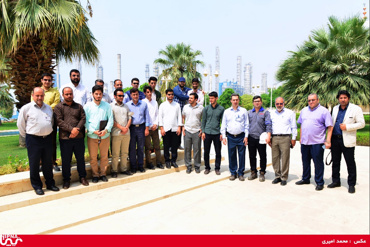 بازدید اساتید و دانشجویان دانشگاه امام صادق(ع) از طرح ها و مجتمع های پتروشیمی عسلویه 98/6/5 28