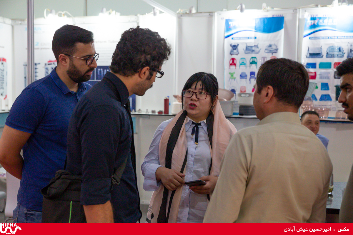 سالن 35 در اولین روز از سیزدهمین نمایشگاه ایران پلاست 11