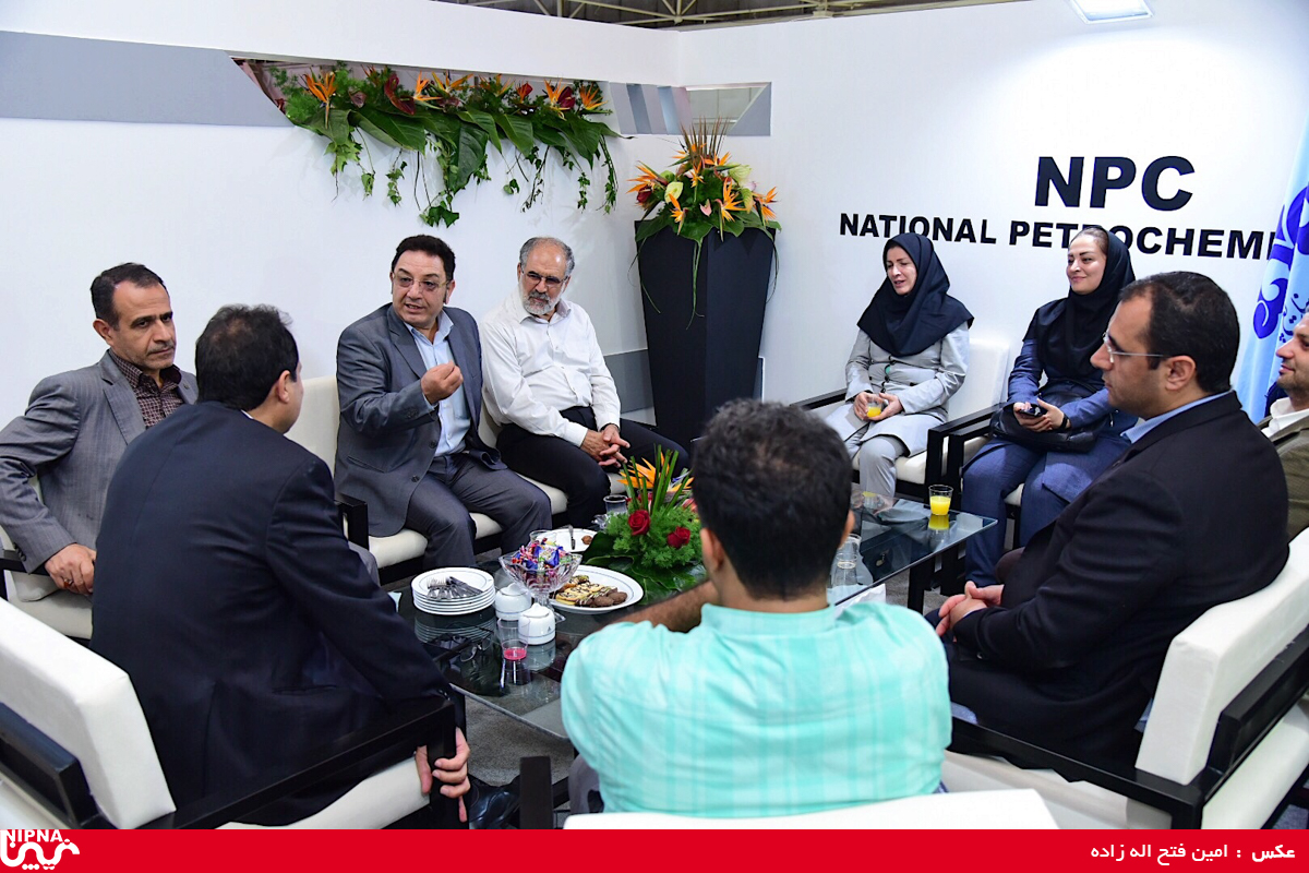 غرفه شرکت ملی صنایع پتروشیمی در اولین روز از نمایشگاه سیزدهم ایران پلاست - 98/06/31 8