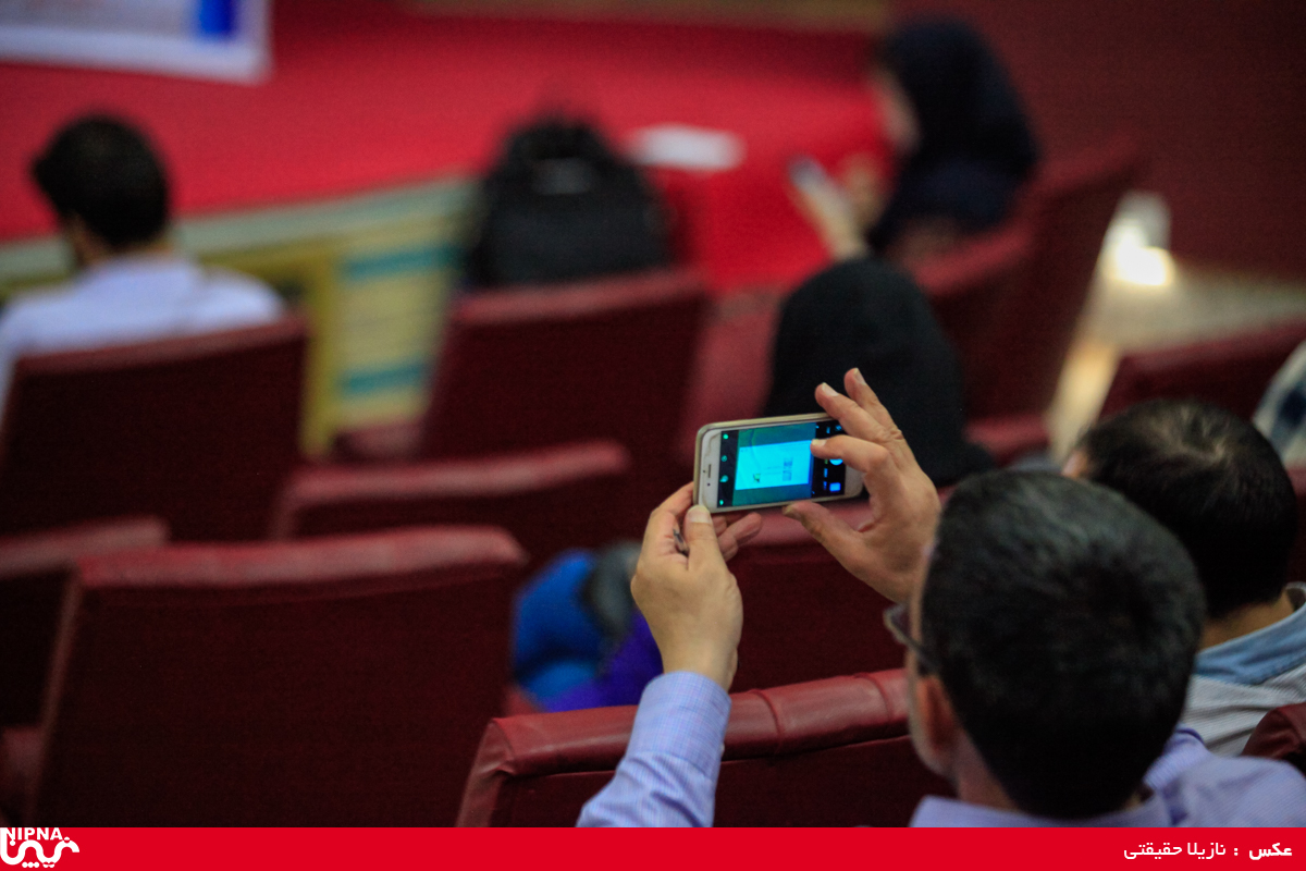 برگزاری کارگاه ها و سمینارهای آموزشی در اولین روز از سیزدهمین نمایشگاه ایران پلاست 10