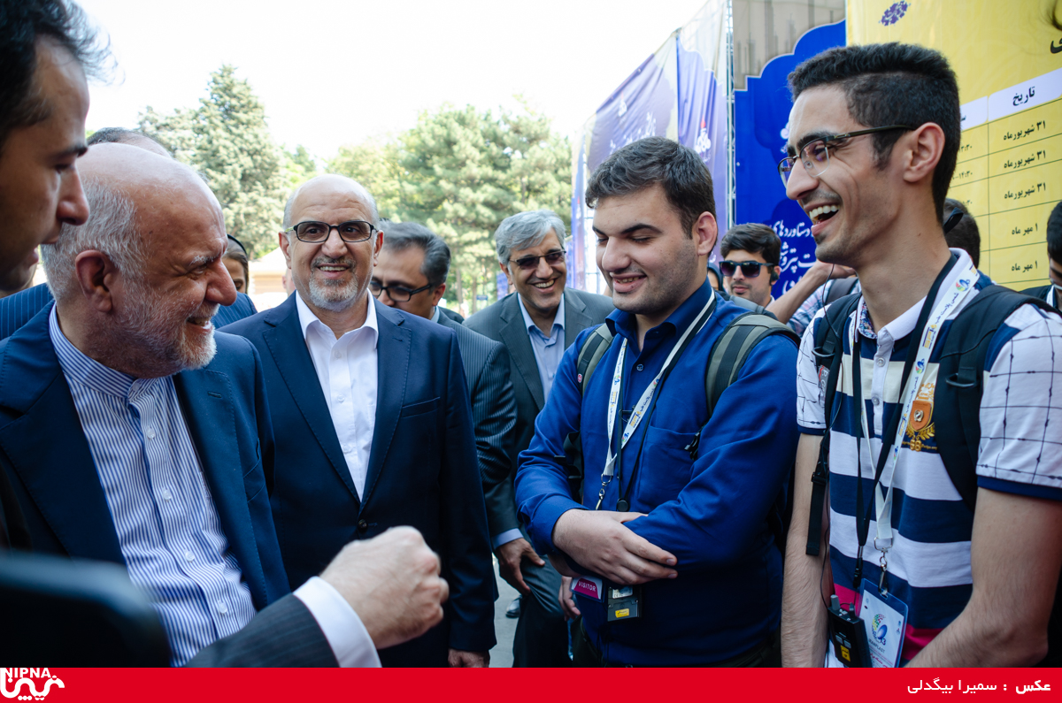 بازدید دانشجویان مهندسی پلیمر و شیمی دانشگاه تهران از سیزدهمین نمایشگاه ایران پلاست 1