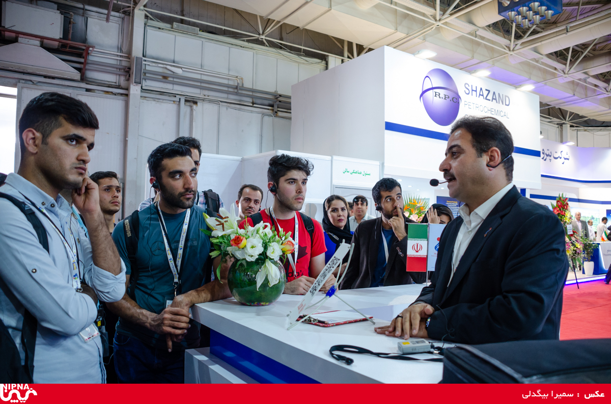 بازدید دانشجویان مهندسی پلیمر و شیمی دانشگاه تهران از سیزدهمین نمایشگاه ایران پلاست 4
