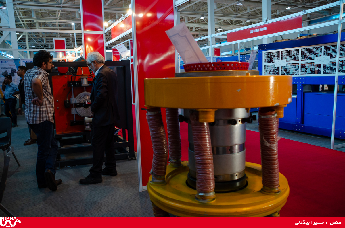 سالن های 5،6 و7  در اولین روز از سیزدهمین نمایشگاه ایران پلاست 17