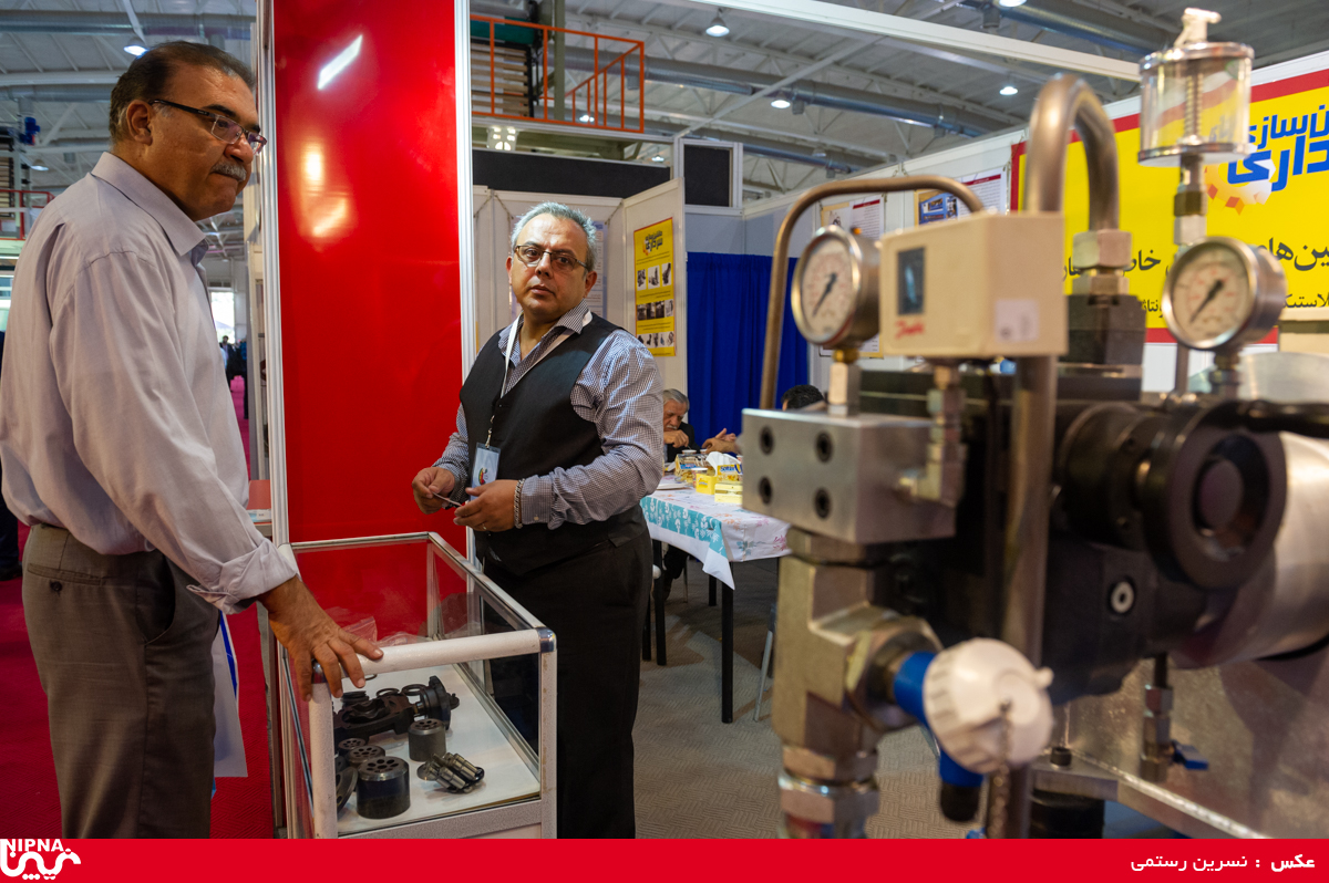 سالن 38B در دومین روز از سیزدهمین نمایشگاه ایران پلاست 11