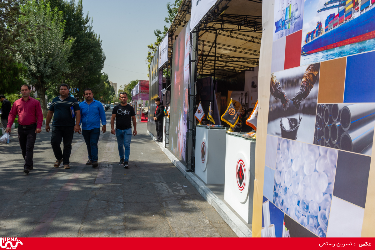 حاشیه محیطی در دومین روز از سیزدهمین نمایشگاه ایران پلاست 10