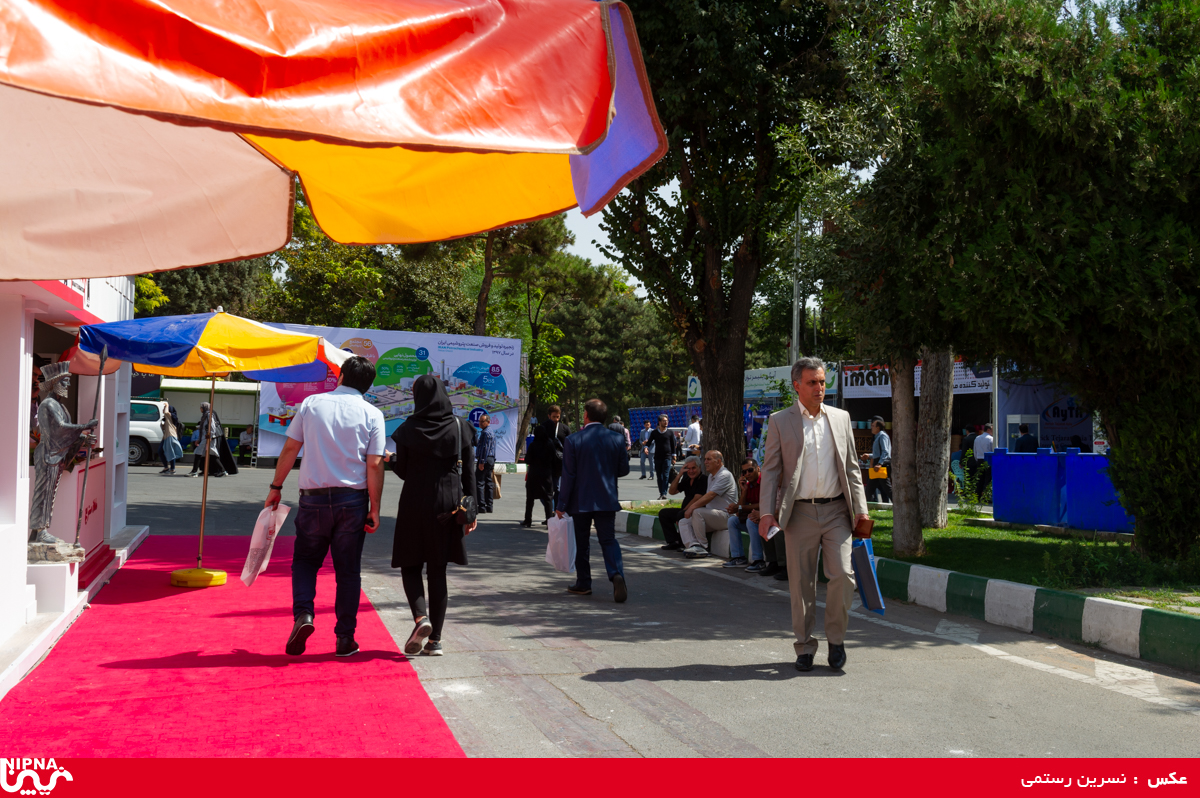 حاشیه محیطی در دومین روز از سیزدهمین نمایشگاه ایران پلاست 18