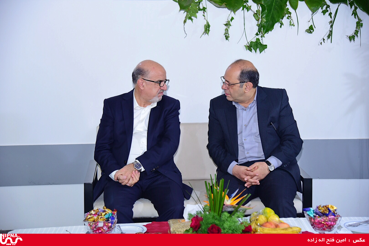 غرفه شرکت ملی صنایع پتروشیمی در سومین روز از نمایشگاه سیزدهم ایران پلاست 10