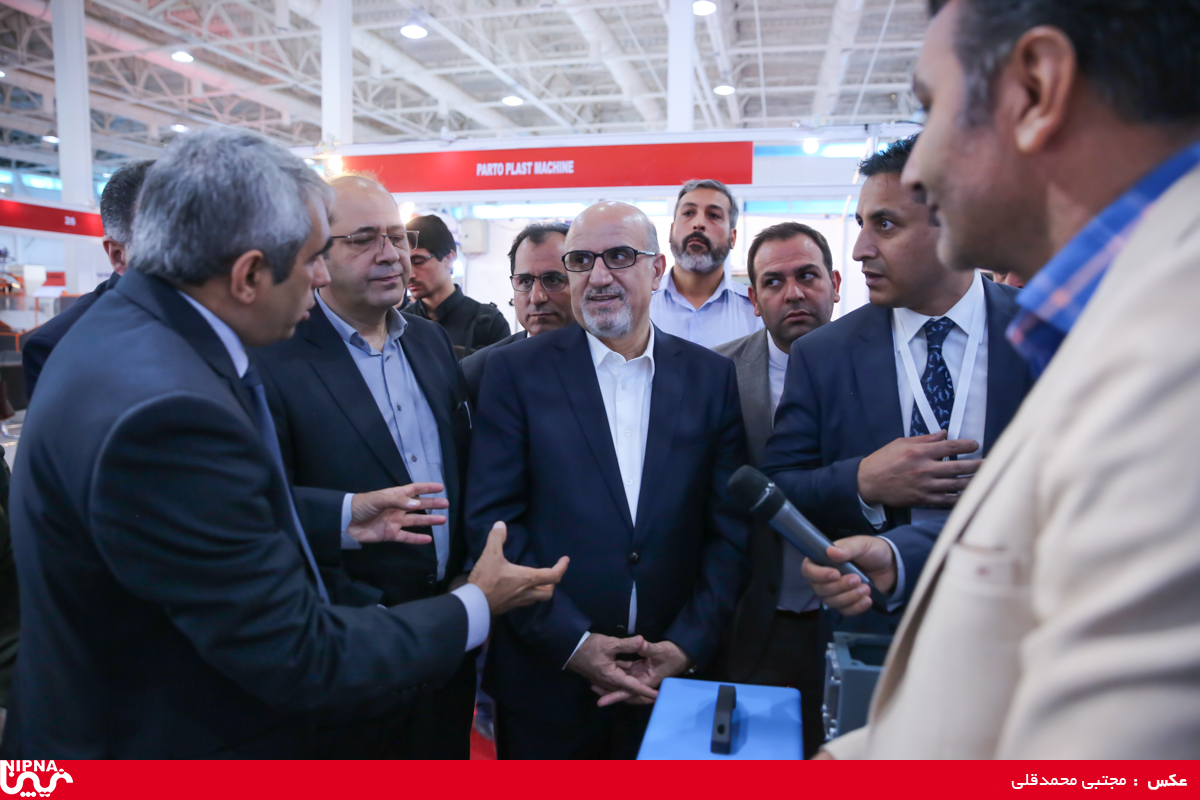بازدید مدیرعامل شرکت ملی صنایع پتروشیمی در سومین روز از سیزدهمین نمایشگاه ایران پلاست 15