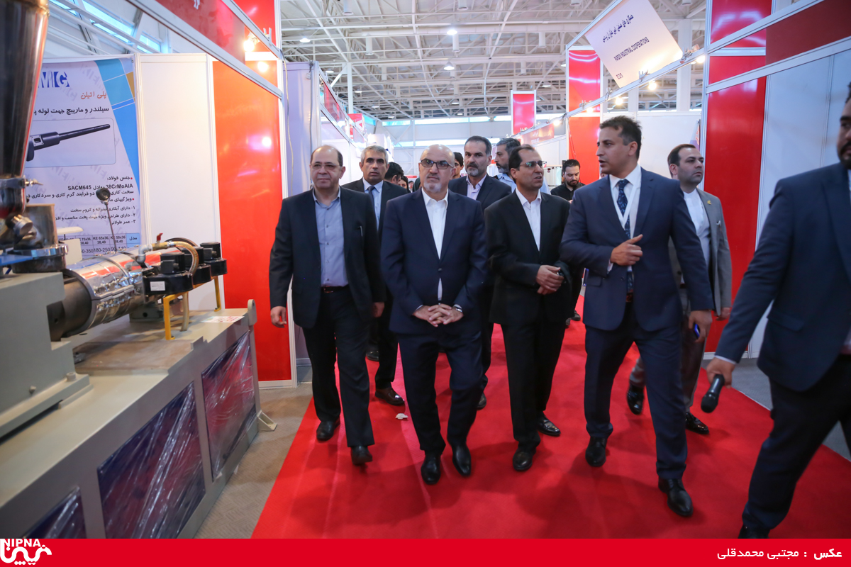 بازدید مدیرعامل شرکت ملی صنایع پتروشیمی در سومین روز از سیزدهمین نمایشگاه ایران پلاست 16